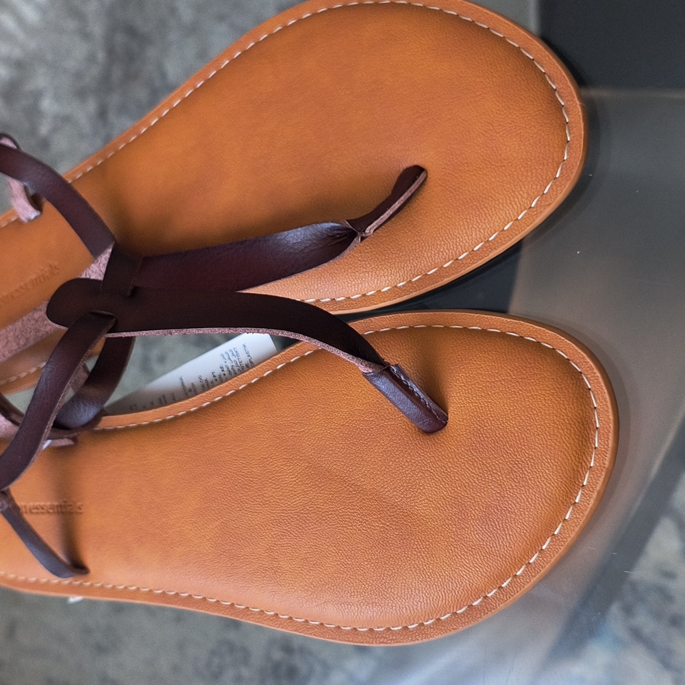 Amazon Essentials Women's - Picture 4 of 7